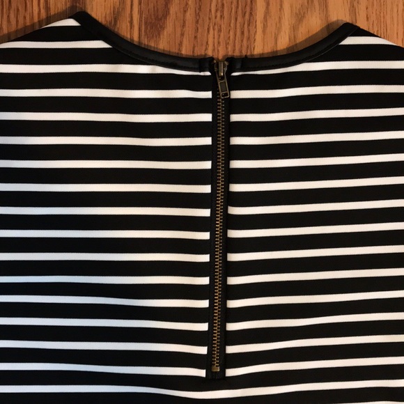 🆕 Paper Closet Black and White Stripe Dress - Picture 4 of 6